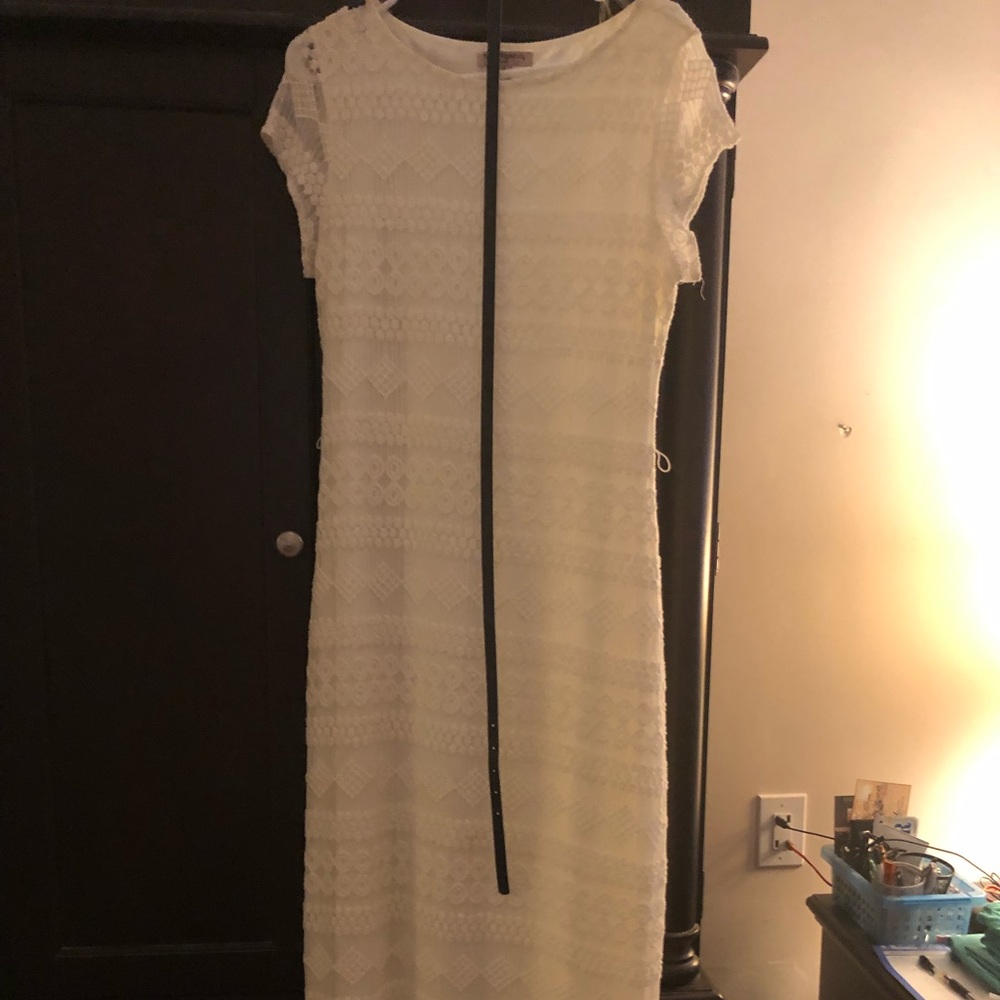 Long white dress worn once